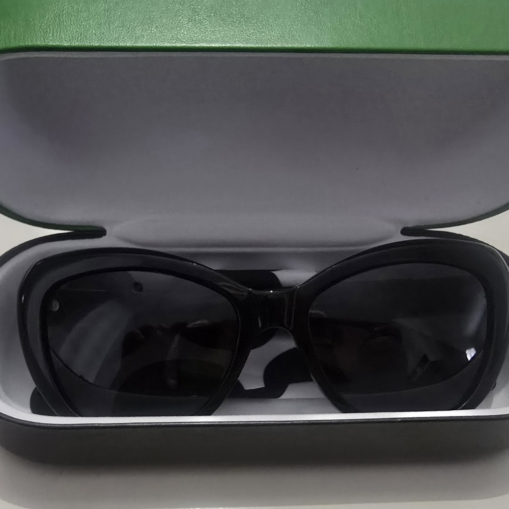 Kate Spade Polarized Cateye Black Sunglasses